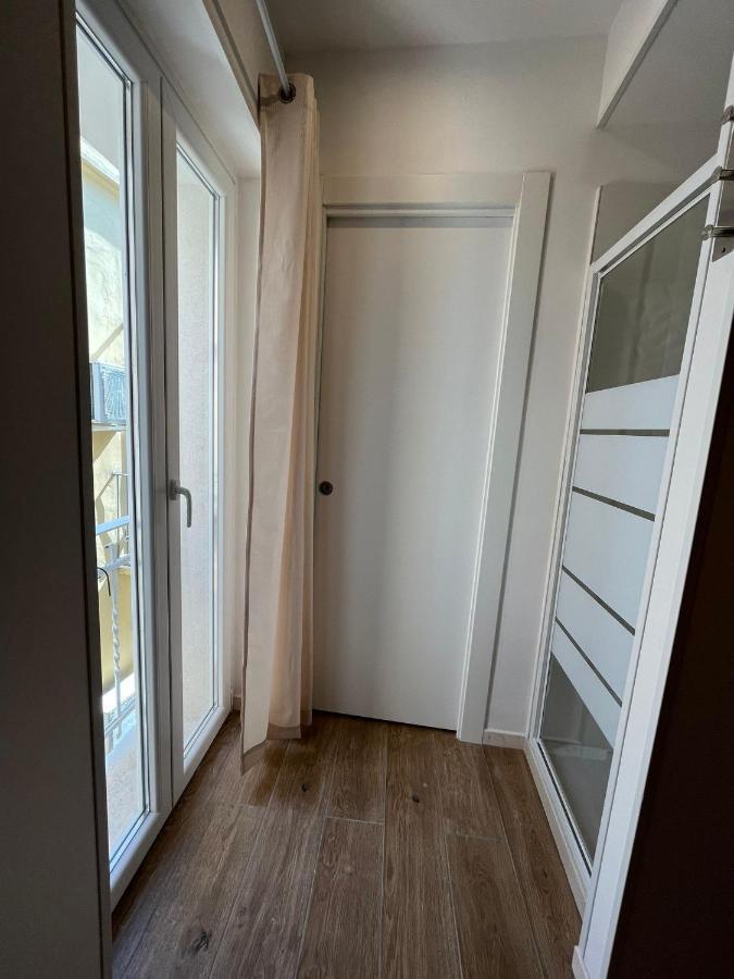 Aura B&B Bari Ngoại thất bức ảnh